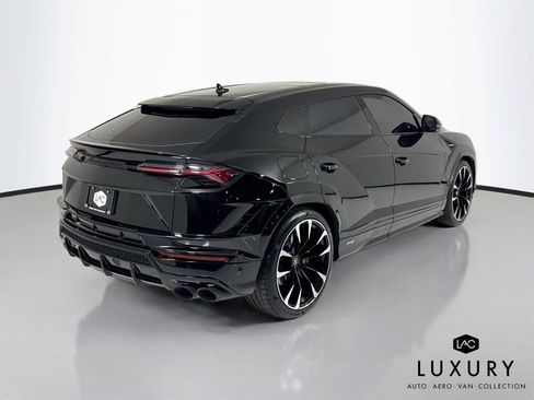 Used 2024 Lamborghini Urus S AWD/4WD image 6
