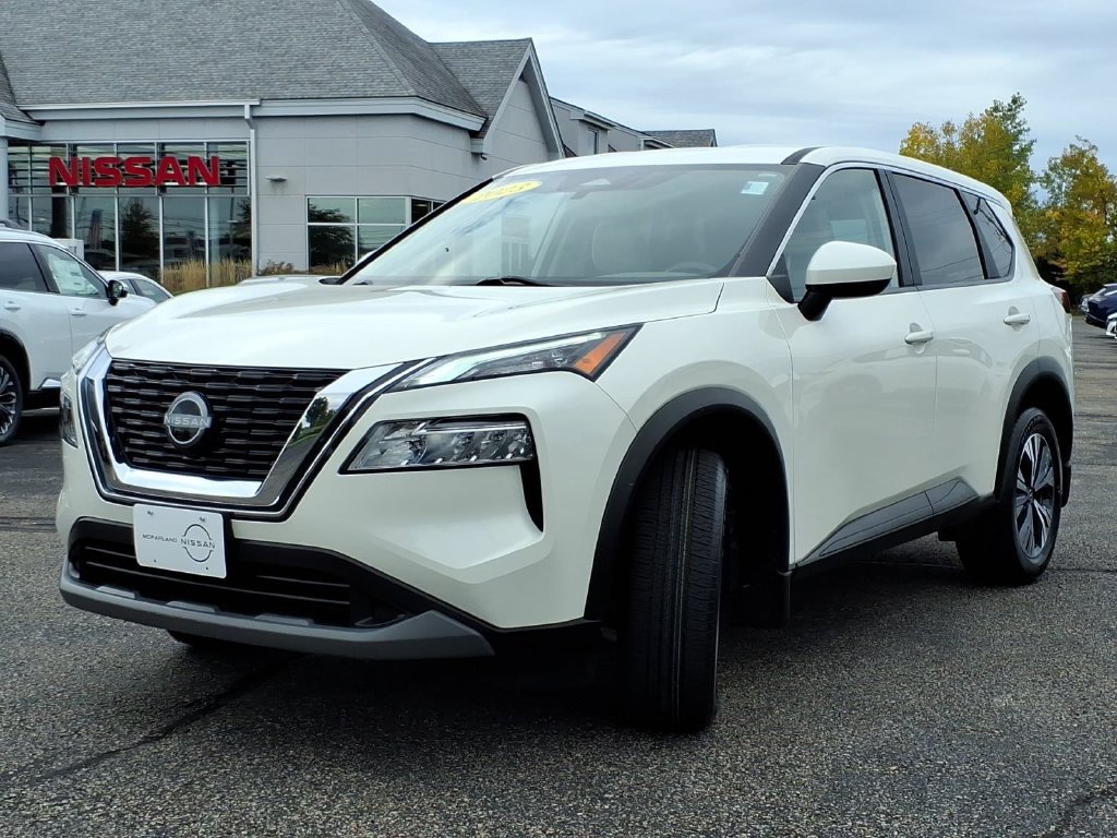 Certified 2023 Nissan Rogue SV AWD/4WD image 6