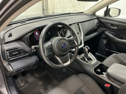 Used 2024 Subaru Outback Premium image 10