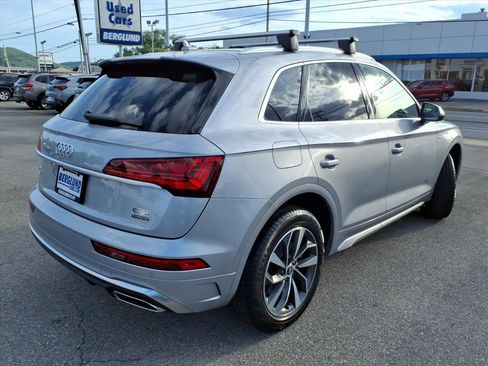Used 2023 Audi Q5 2.0T Premium w/ Convenience Package AWD/4WD image 4