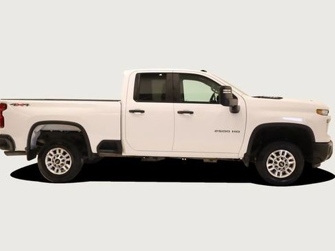Used 2024 Chevrolet Silverado 2500 W/T w/ WT Convenience Package AWD/4WD image 4