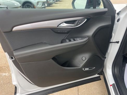 New 2026 Buick Envision Sport Touring image 10