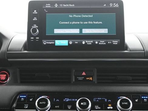 Used 2023 Honda Pilot Elite image 12