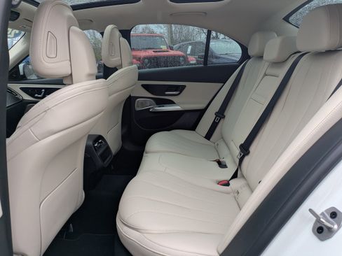 Certified 2024 Mercedes-Benz E 350 4MATIC Sedan image 14