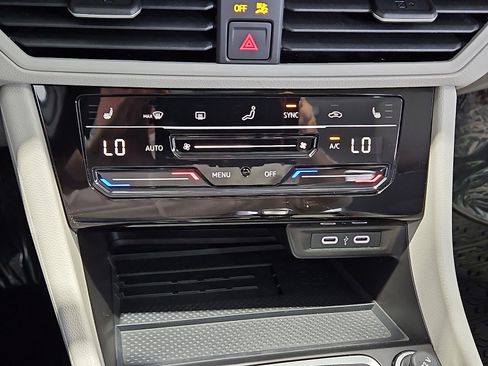 New 2026 Volkswagen Jetta SE image 15