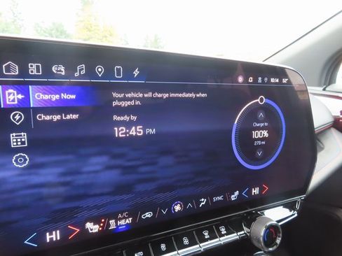 Used 2024 Chevrolet Blazer EV RS image 28