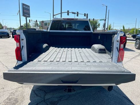 Used 2022 Chevrolet Silverado 2500 High Country AWD/4WD image 38