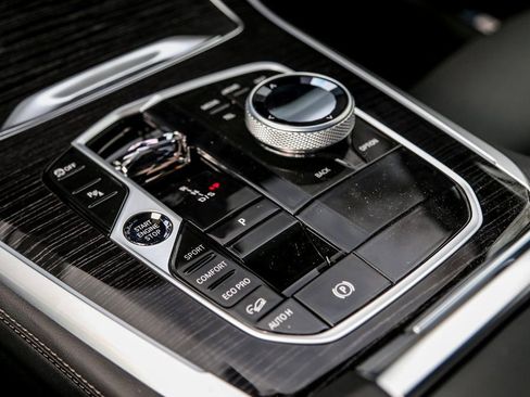 New 2026 BMW X5 xDrive40i w/ Executive Package image 15