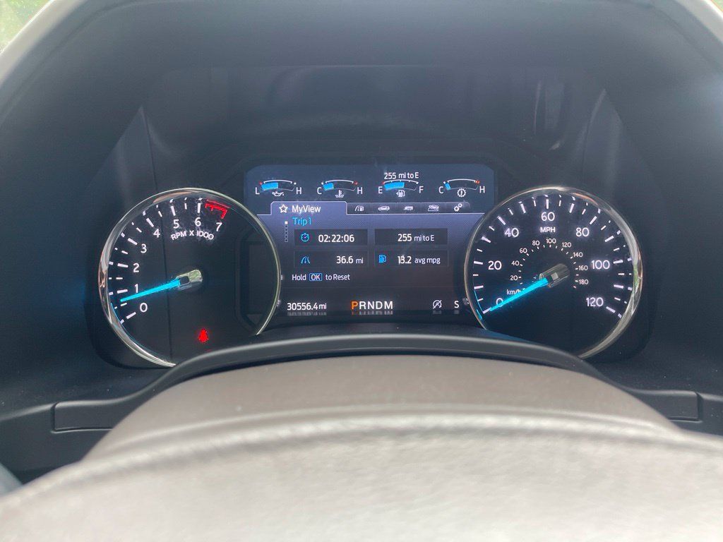 Used 2020 Ford Expedition XLT w/ Equipment Group 202A AWD/4WD image 19