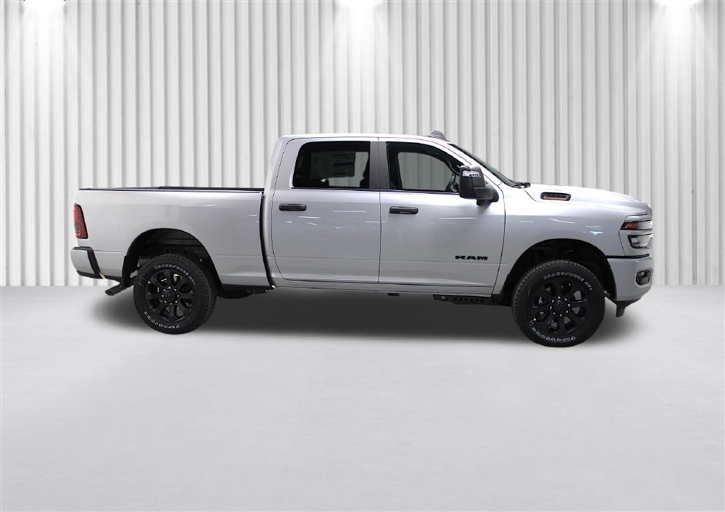 New 2026 RAM 2500 Big Horn AWD/4WD image 2