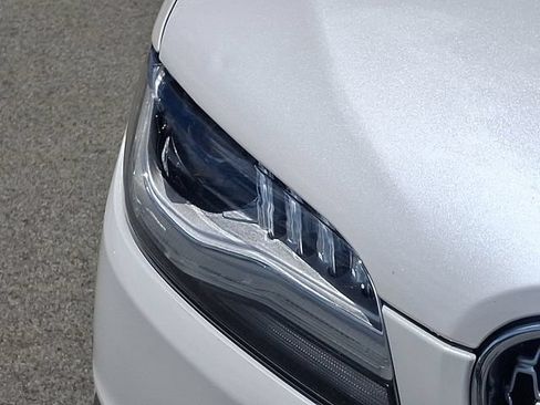 Used 2018 Lincoln MKZ Reserve w/ Climate Package AWD/4WD image 9