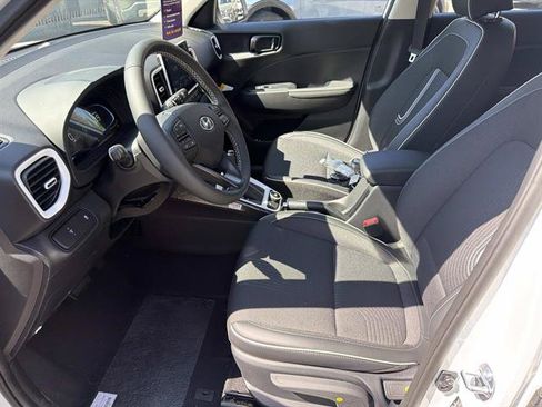 New 2026 Hyundai Venue SEL FWD image 15
