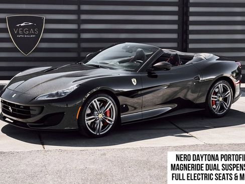 Used 2020 Ferrari Portofino RWD image 1