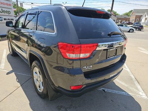 Used 2011 Jeep Grand Cherokee Laredo AWD/4WD image 11