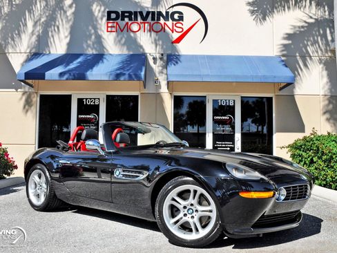 Used 2001 BMW Z8 image 1