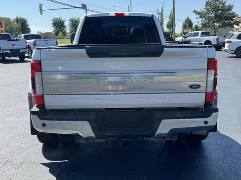 Used 2017 Ford F350 King Ranch w/ King Ranch Ultimate Package AWD/4WD image 4