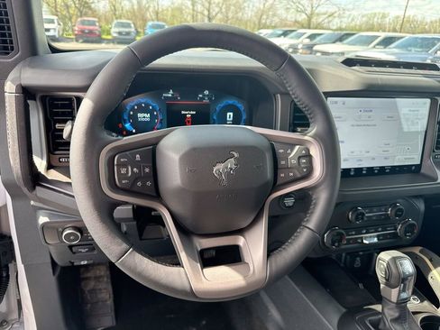 New 2026 Ford Bronco Badlands AWD/4WD image 11