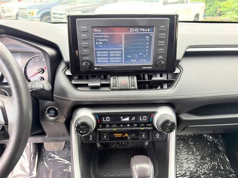 Used 2021 Toyota RAV4 XLE Premium FWD image 29