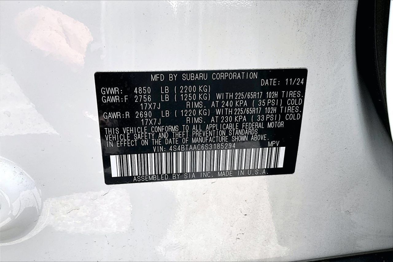 Used 2025 Subaru Outback AWD/4WD image 16