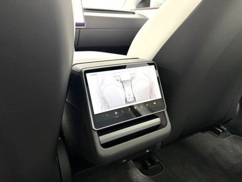 Used 2025 Tesla Model 3 Performance AWD/4WD image 23