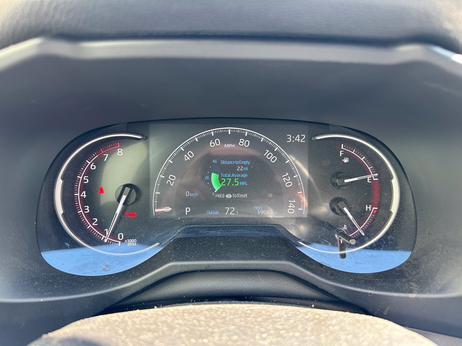 Used 2025 Toyota RAV4 XLE Premium FWD image 11