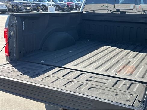 Used 2018 Ford F150 XLT w/ Equipment Group 302A Luxury image 19