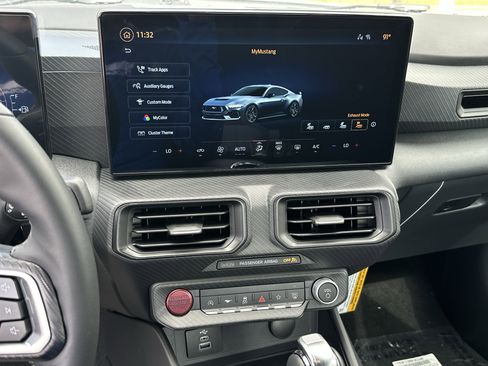 New 2025 Ford Mustang Coupe image 13