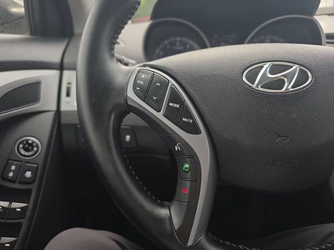 Used 2016 Hyundai Elantra Value Edition FWD image 27