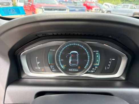 Used 2016 Volvo XC60 T5 Premier AWD/4WD image 18