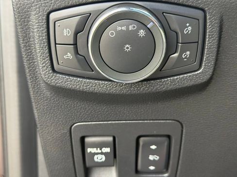 Used 2019 Ford F150 XLT w/ Equipment Group 301A Mid AWD/4WD image 20