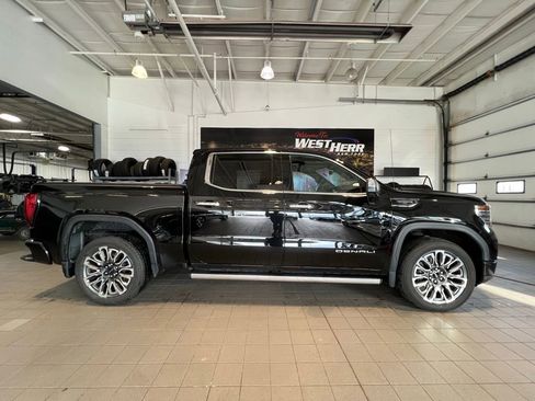 Used 2023 GMC Sierra 1500 Denali Ultimate image 14