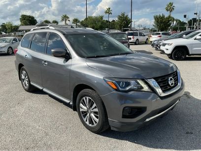 Used 2020 Nissan Pathfinder S