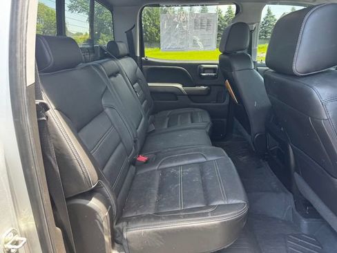 Used 2018 GMC Sierra 1500 Denali AWD/4WD image 16