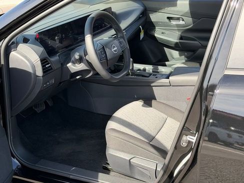 New 2026 Nissan Sentra SV w/ SV Convenience Package FWD image 11