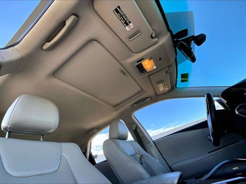 Used 2010 Lexus RX 350 AWD image 11