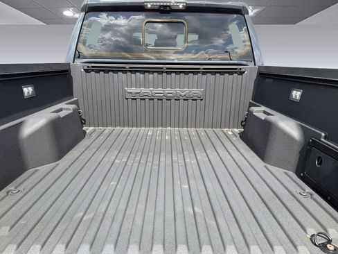 Certified 2024 Toyota Tacoma TRD Off-Road AWD/4WD image 26