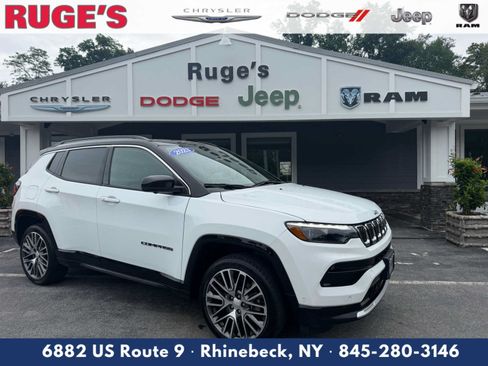 Used 2023 Jeep Compass Limited w/ Elite Group AWD/4WD image 1