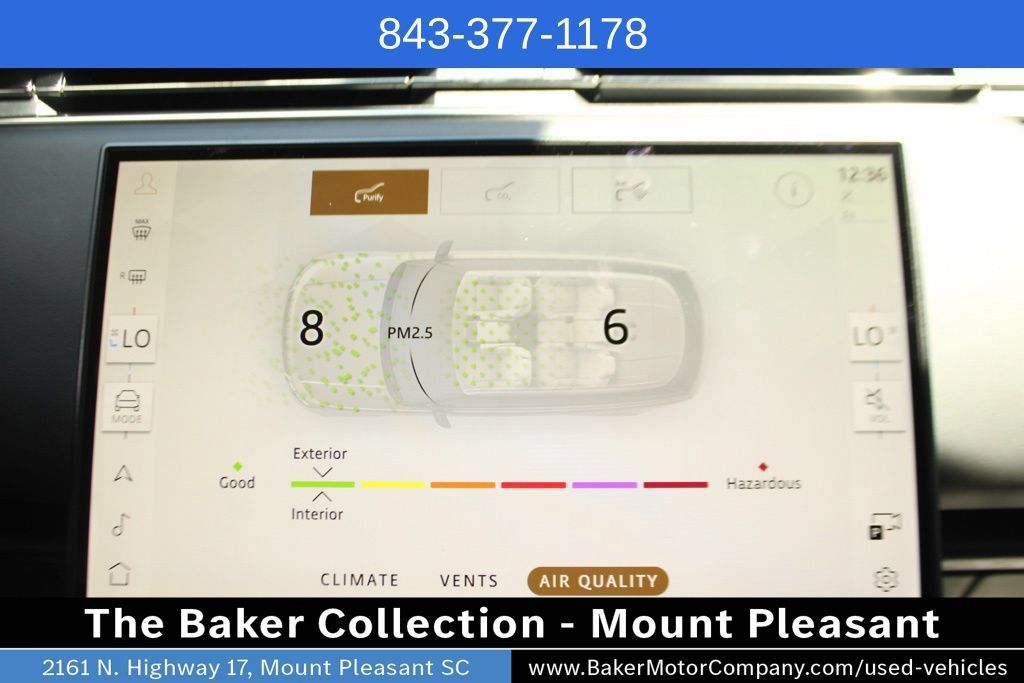 Used 2024 Land Rover Range Rover SE AWD/4WD image 18
