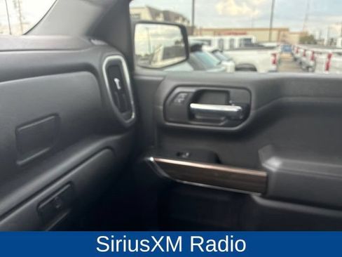 Used 2022 Chevrolet Silverado 1500 RST w/ LPO, Blackout Package AWD/4WD image 12
