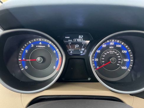 Used 2012 Hyundai Elantra Limited image 34