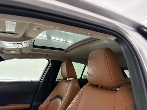Used 2019 Lexus UX 200 w/ Accessory Package 2 FWD image 21