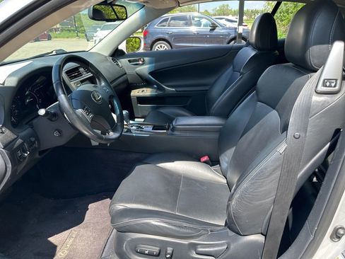 Used 2010 Lexus IS 350C RWD image 5