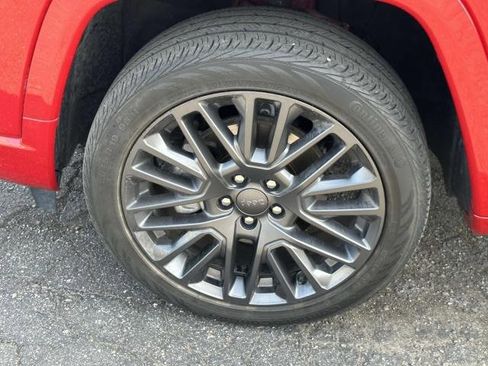 Used 2022 Jeep Compass Limited image 8