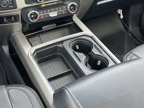 Used 2022 Ford F250 Lariat w/ Lariat Ultimate Package image 15