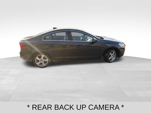 Used 2012 Volvo S60 T5 w/ Climate Pkg image 6