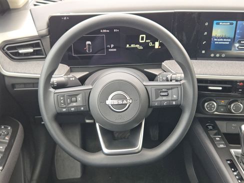 New 2026 Nissan Kicks S FWD image 15