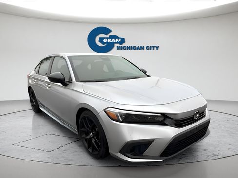 Used 2024 Honda Civic Sport image 7