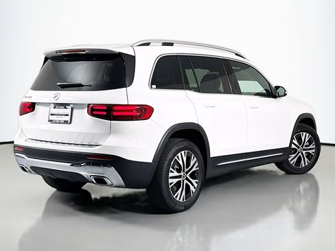 New 2026 Mercedes-Benz GLB 250 image 11