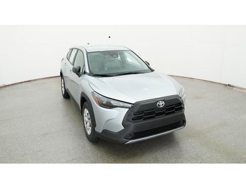 New 2026 Toyota Corolla Cross L FWD image 15