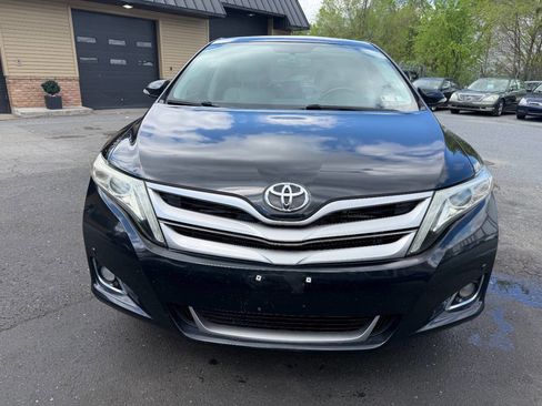 Used 2014 Toyota Venza Limited image 3